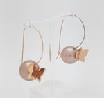 Load image into Gallery viewer, Large Ball Earrings in White Pearl with Gold Butterfly