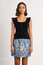 Load image into Gallery viewer, Ruffle Strap Button Up Tank Top in Black