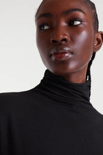 Load image into Gallery viewer, Fitted Turtleneck in Black
