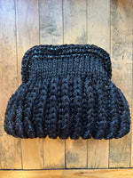 Load image into Gallery viewer, Sis Clutch in Oynx/Black