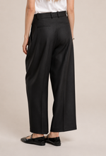 Load image into Gallery viewer, Karsyn Trouser in Black