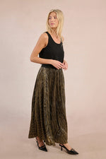 Load image into Gallery viewer, Pleated Metallic Maxi Skirt in Gold