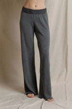 Load image into Gallery viewer, Marley Reverse Fleece Pant in Dark Heather Grey