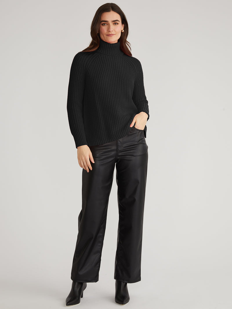 Stella Shaker Turtleneck in Black