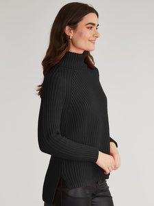 Stella Shaker Turtleneck in Black