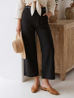 Load image into Gallery viewer, Rylee Cropped Pants in Black
