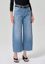 Load image into Gallery viewer, Ayla Raw Hem Crop Jean in Honour
