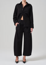 Load image into Gallery viewer, Cara Cropped Pleated Trouser in Stretch Twill
