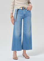 Load image into Gallery viewer, Lyra Wide Leg Crop Clean Hem in Andante
