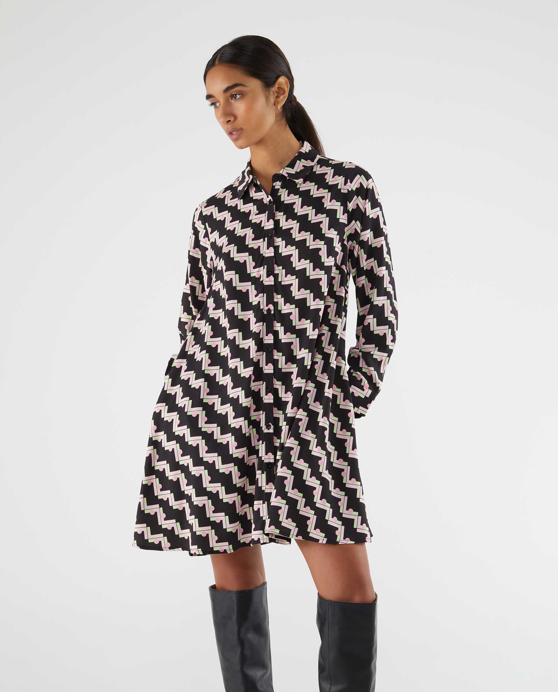 Geometric Print Shirt Dress in Black Combo