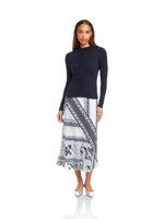 Load image into Gallery viewer, Selena Ruched Top in Navy
