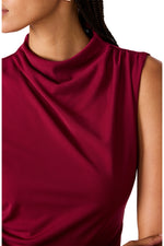 Load image into Gallery viewer, Mo Dress in Beet Red
