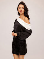 Load image into Gallery viewer, Marisa One Shoulder Top in Black
