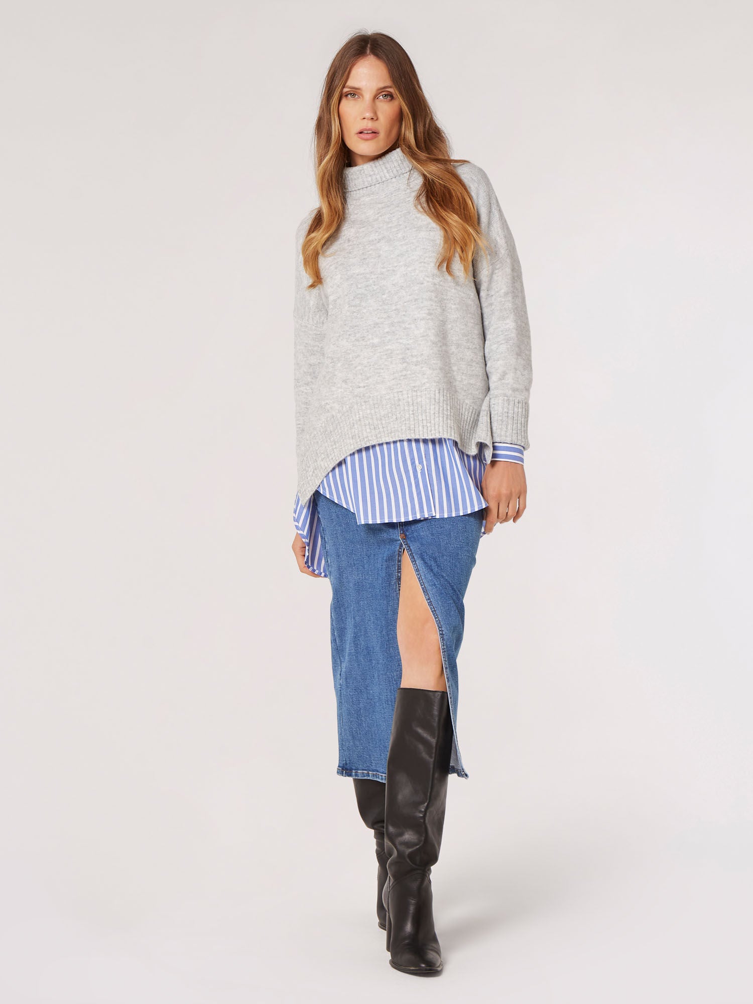 Chunky Turtleneck Sweater in Heather Grey