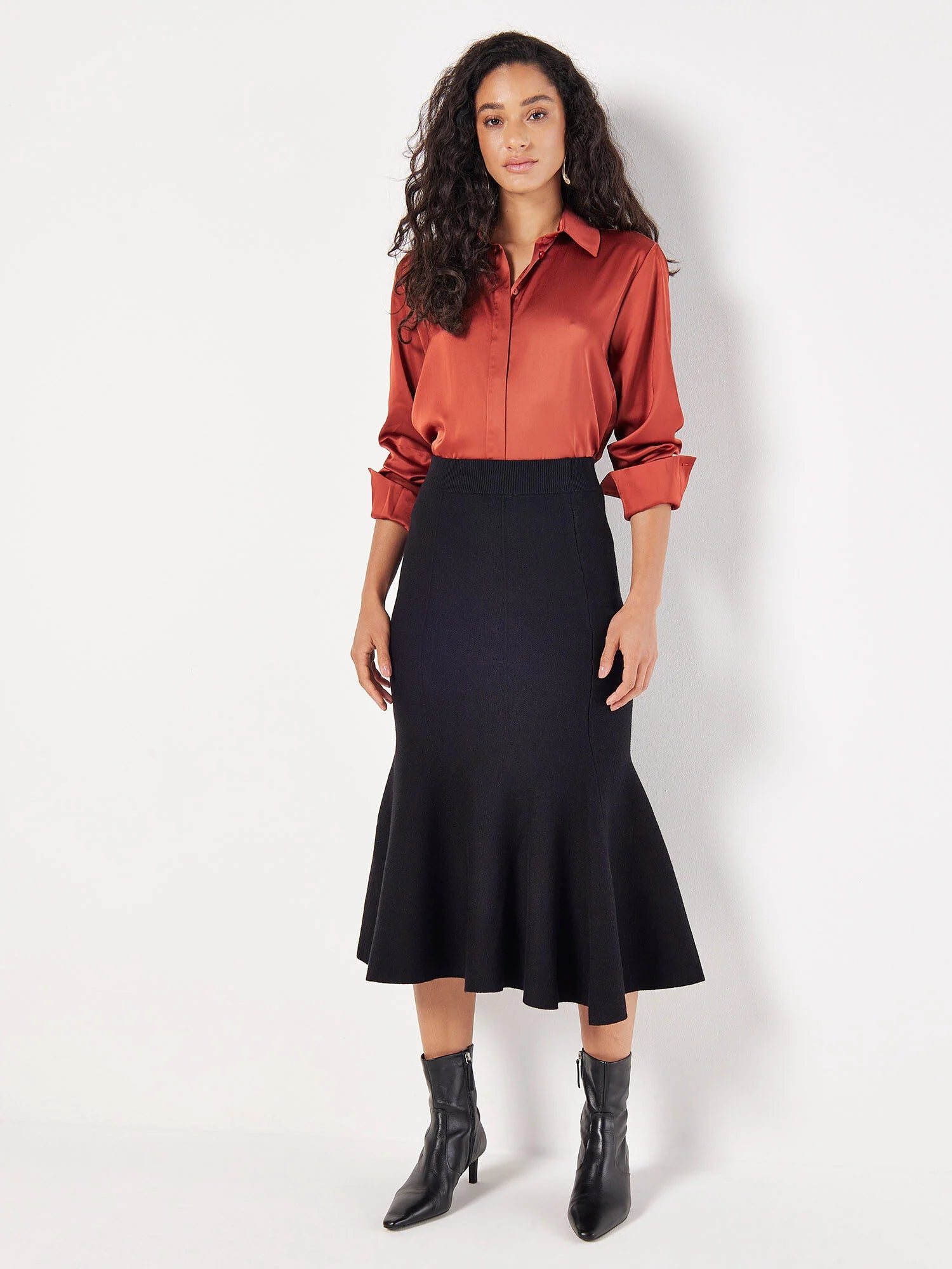 Fluted Knit Midi Skirt in Black