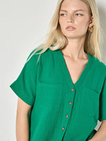 Load image into Gallery viewer, Woven Blouse in Green
