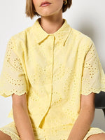 Load image into Gallery viewer, Scallop Edge Button Down in Yellow
