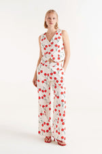 Load image into Gallery viewer, Cotton Twill Vest in Cherry Print
