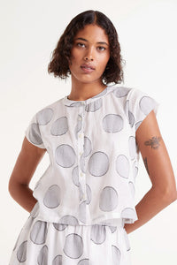 Short Sleeve Top in White Circle Jacquard Print