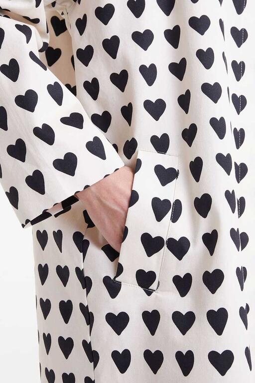 Heart Print Trench Coat in Black/Ivory