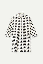 Load image into Gallery viewer, Heart Print Trench Coat in Black/Ivory
