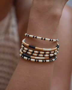 Clarte Bangle in Pink and Red