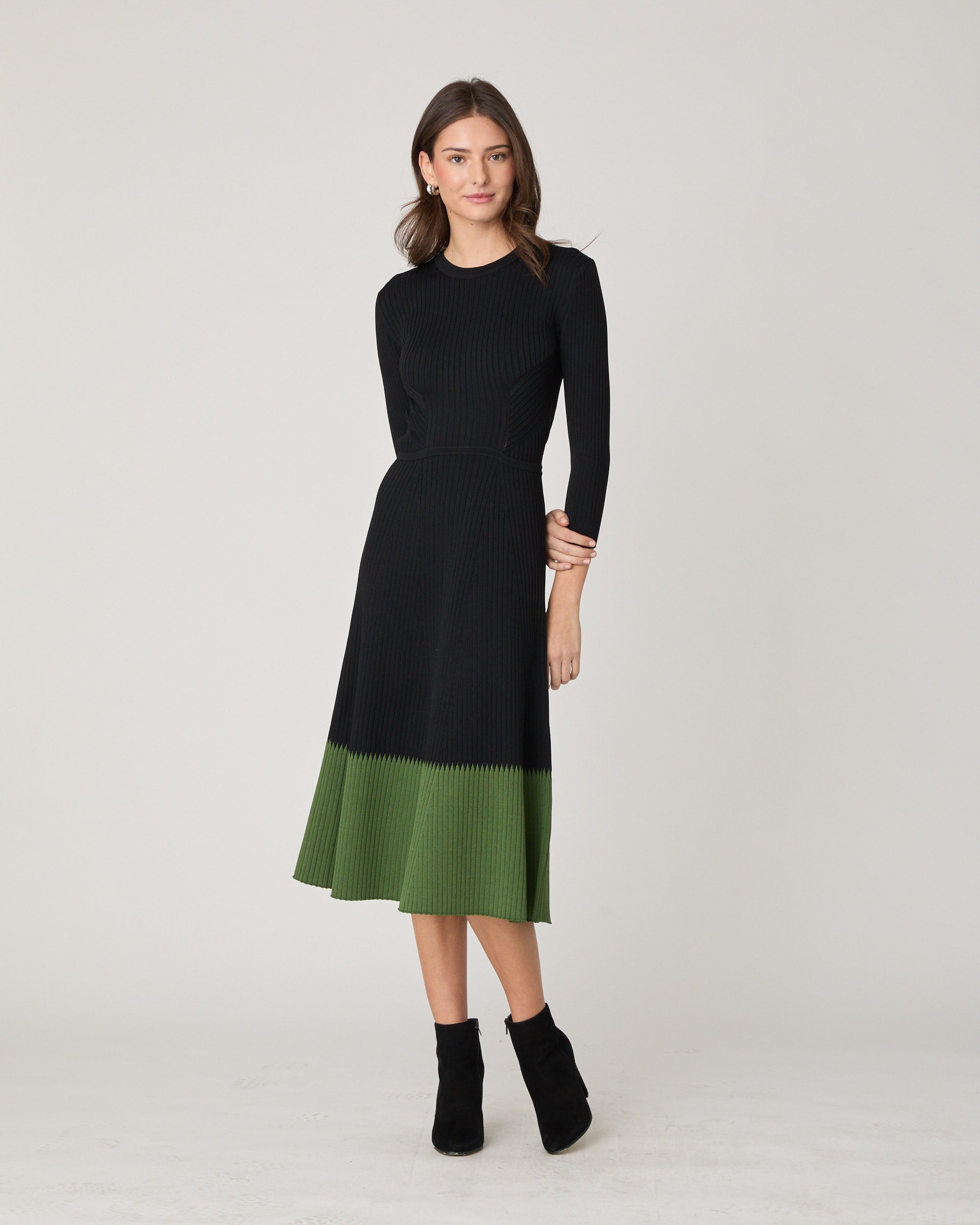 Pine Knit Dress in Jet/Green