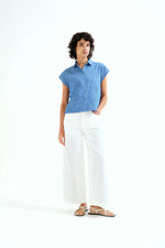 Load image into Gallery viewer, Chambray Shirt in Light Blue
