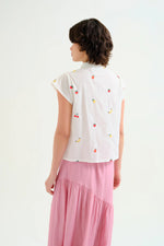 Load image into Gallery viewer, Fruit Salad Print Shirt in White
