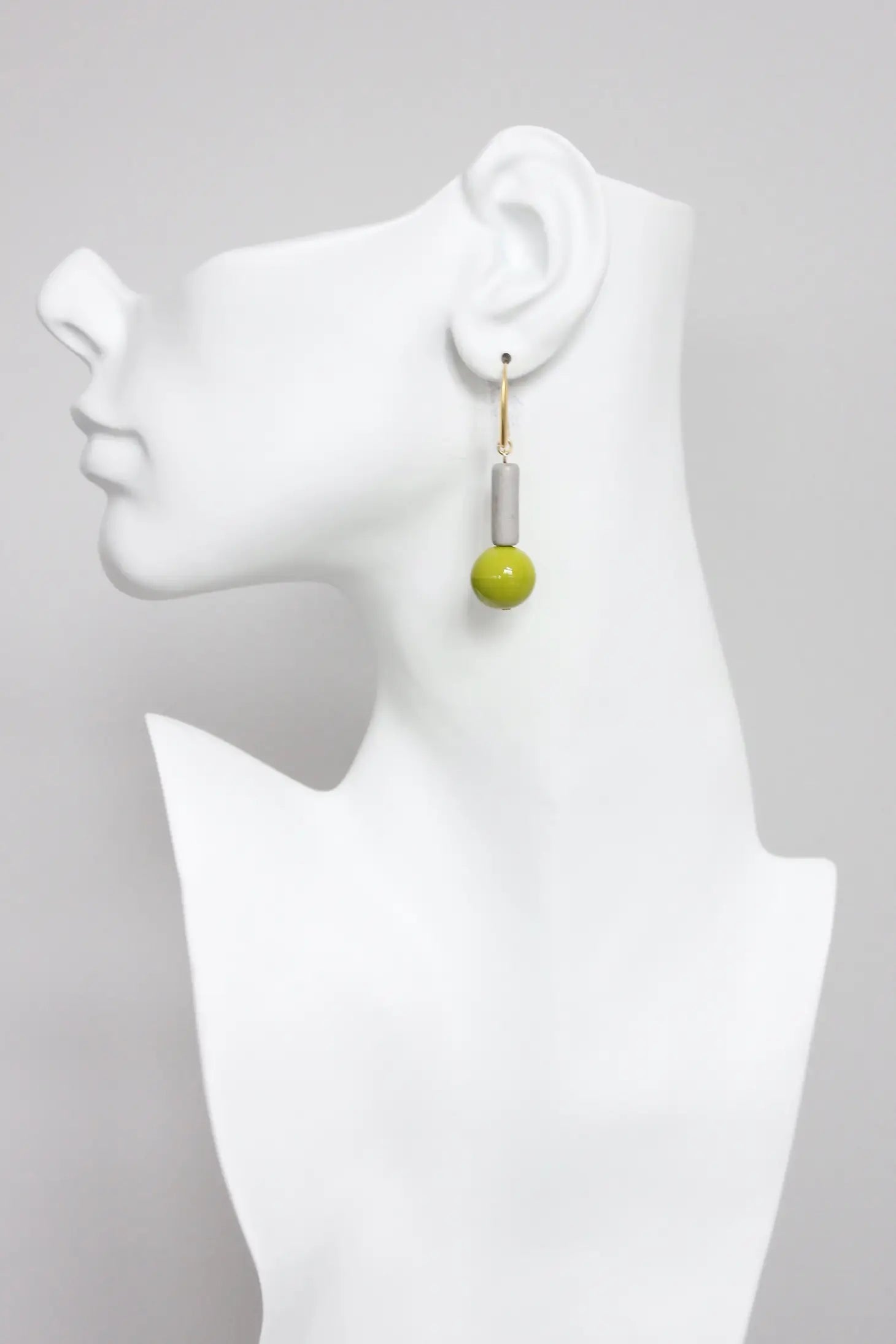 Color Block Earrings in Grey/Charteuse