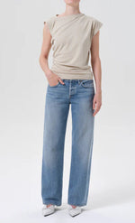 Load image into Gallery viewer, Low Rise Loose Jean in Vault
