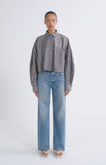 Load image into Gallery viewer, Ren Jean 32" in Measure
