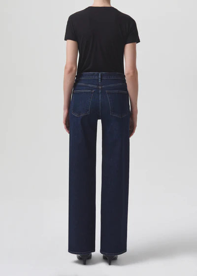 Harper Mid-Rise Straight Leg Jean in Formation