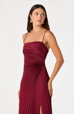 Load image into Gallery viewer, Paulette Dress in Wine
