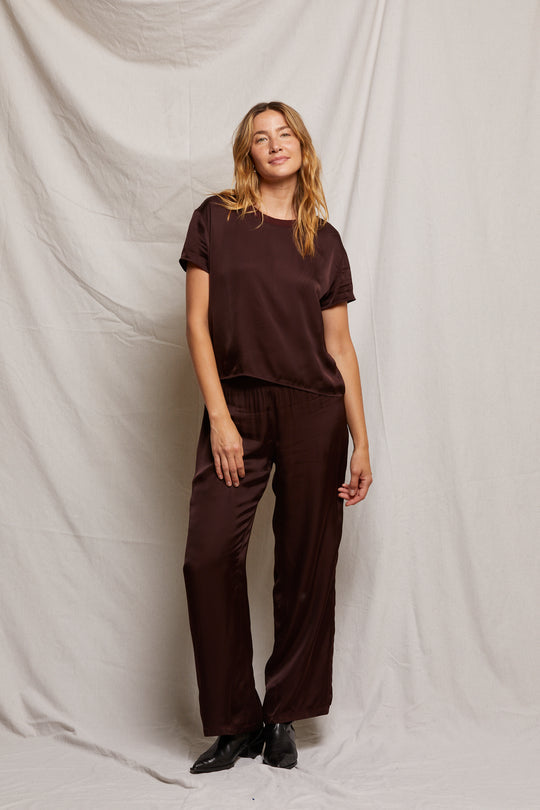 Delphine Satin Tee in Blackberry