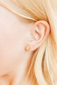 Screwback Stud Earrings in Marina