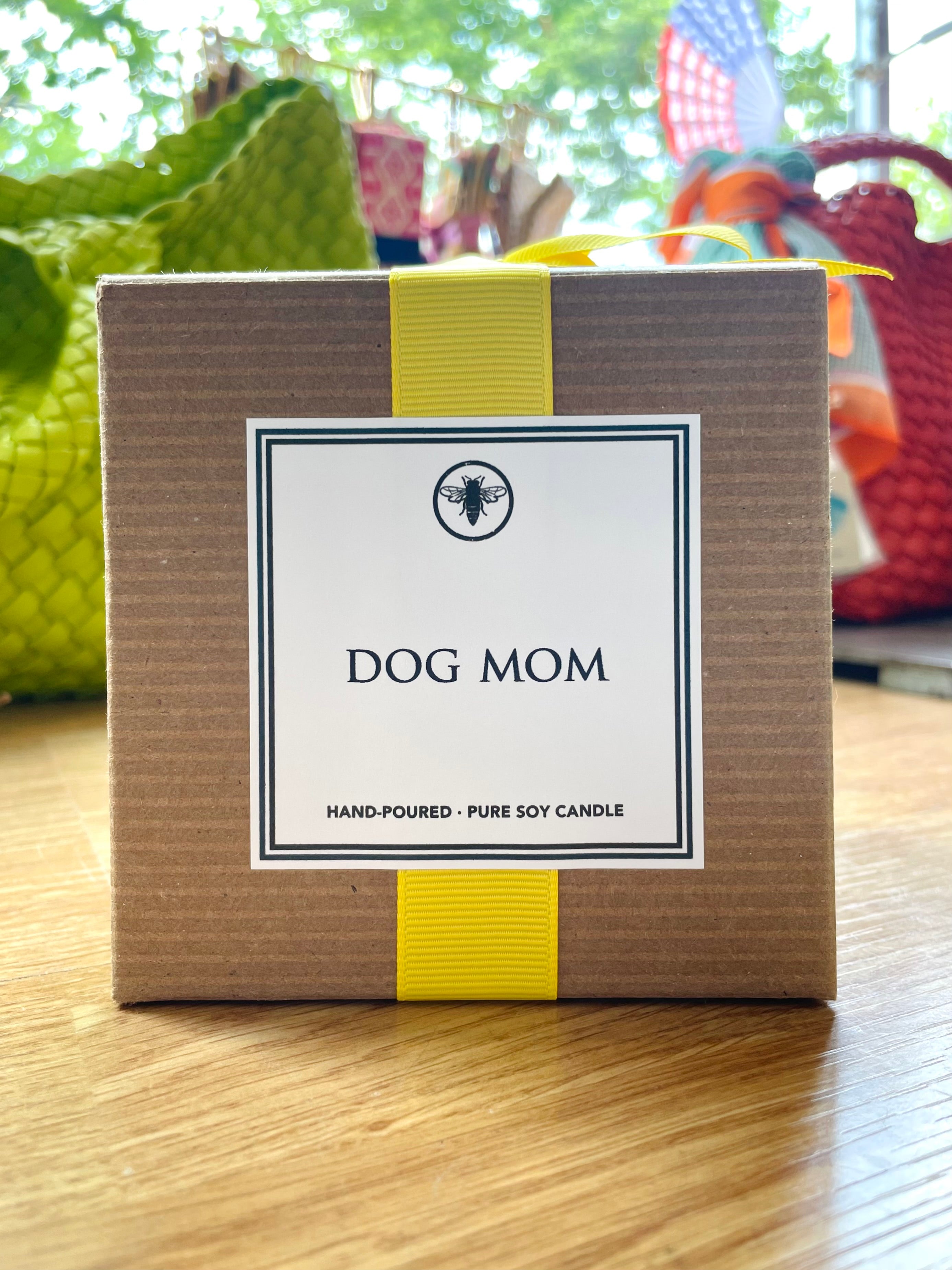 Dog Mom Candle in Grapefruit, Citrus and Evergreen