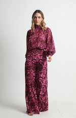 Load image into Gallery viewer, Dione Pants in Floral Red
