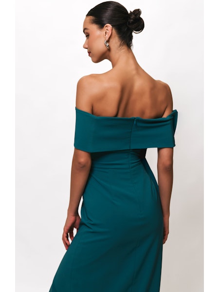 Amoni Off the Shoulder Column Slit Dress in Teal