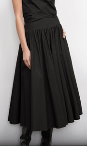 Etienne Smocked Waist Gathered Midi Skirt in Black
