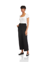 Load image into Gallery viewer, Rylee Cropped Pants in Black
