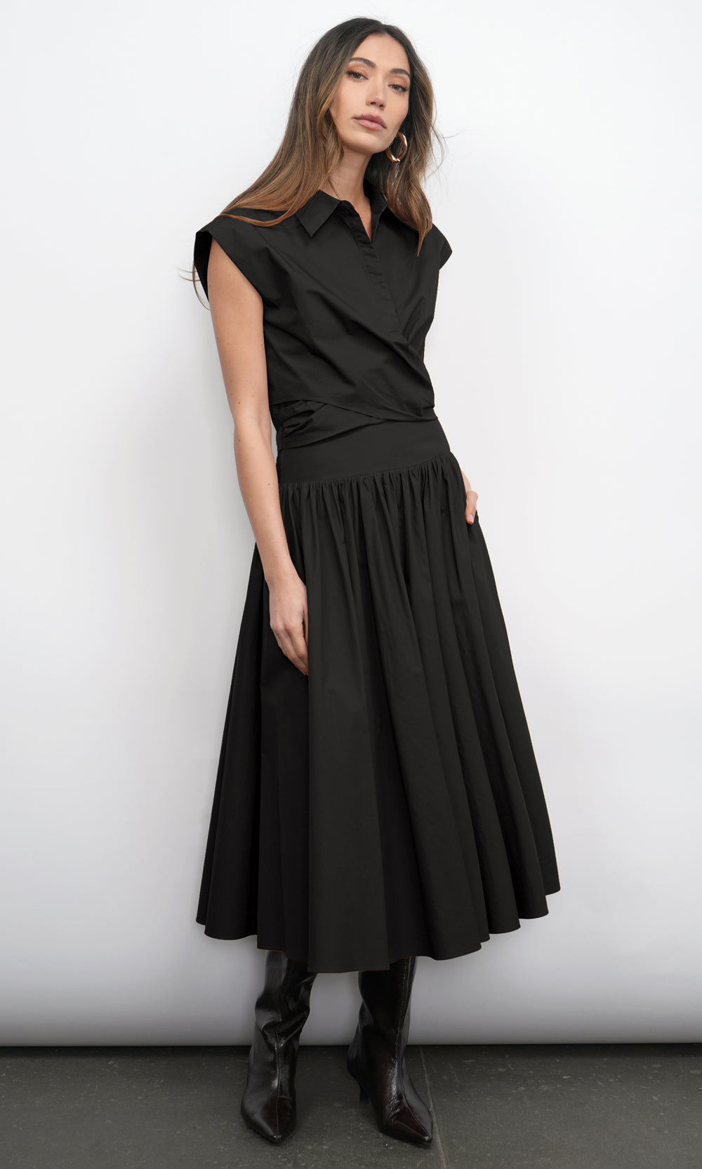 Etienne Smocked Waist Gathered Midi Skirt in Black