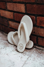 Load image into Gallery viewer, Gisel Slide Sandal in White
