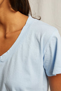 Hendrix Tee in Sky Blue