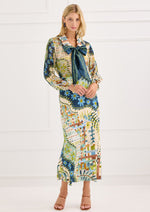 Load image into Gallery viewer, Cassie Shirt in Mosaic Meadow
