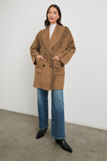 Load image into Gallery viewer, Hugo Coat in Camel
