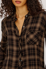 Load image into Gallery viewer, Hunter Shirt in Almond Black
