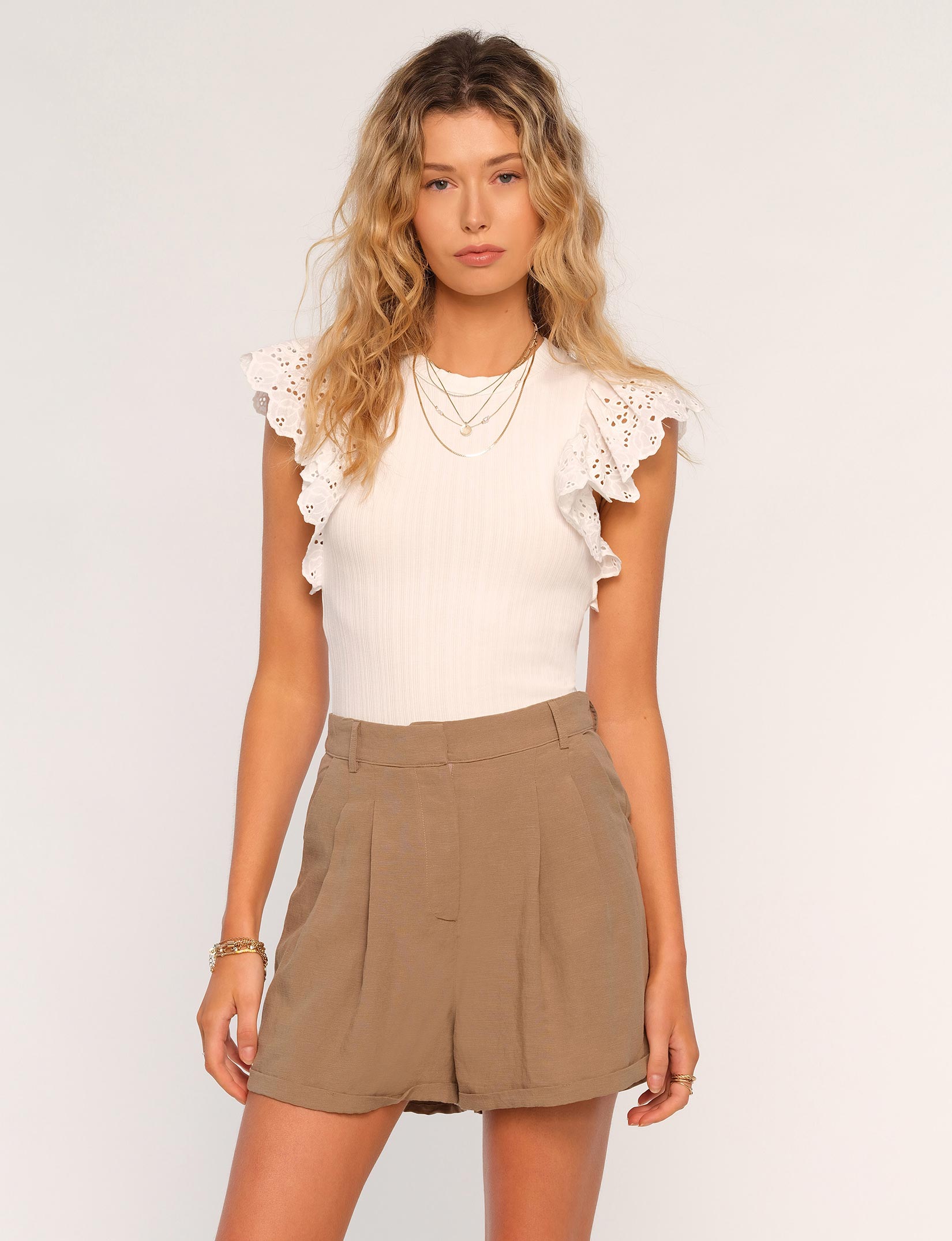 Taye Short in Moss