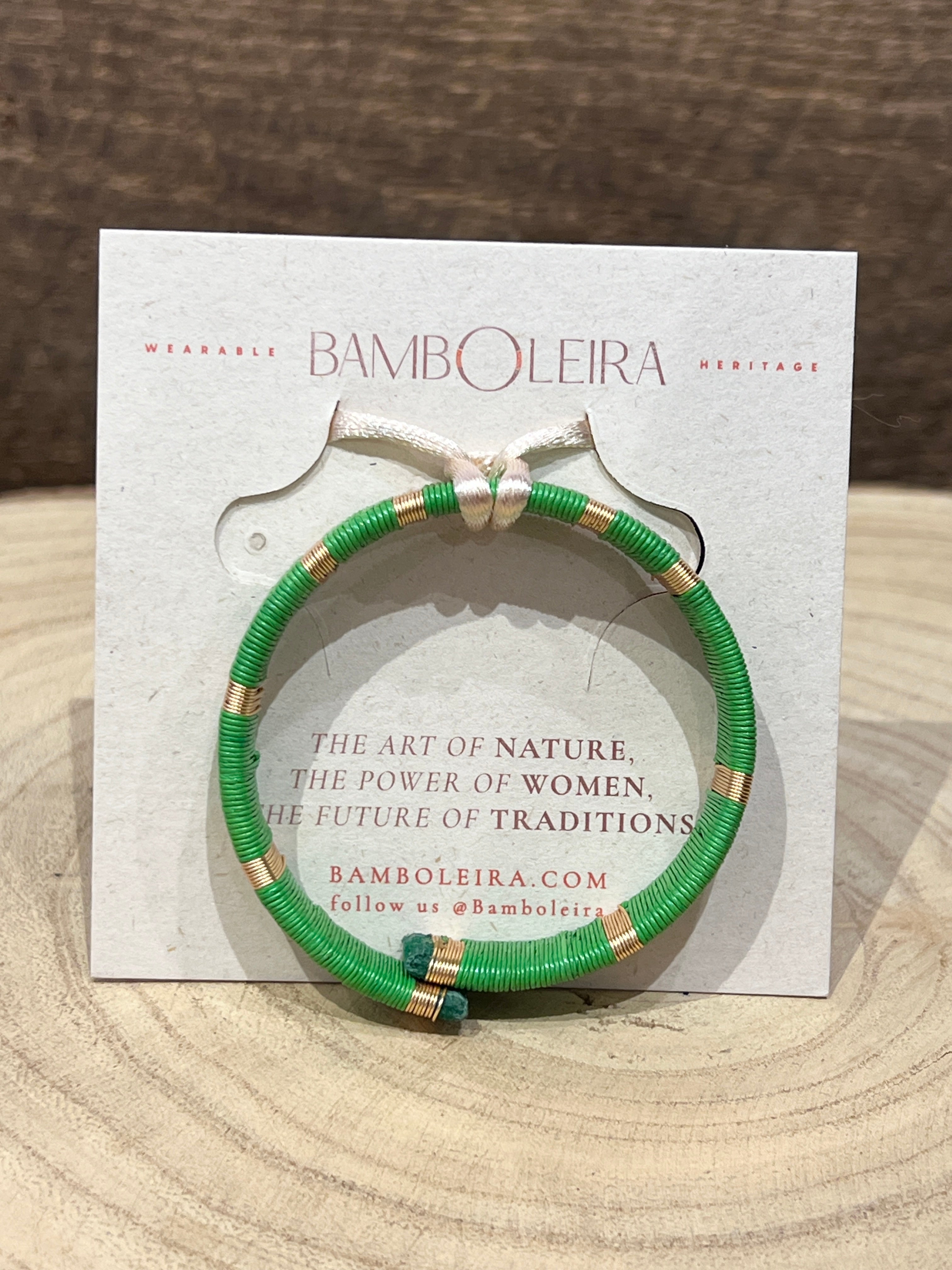Juaca Bracelet in Bright Kelly Green