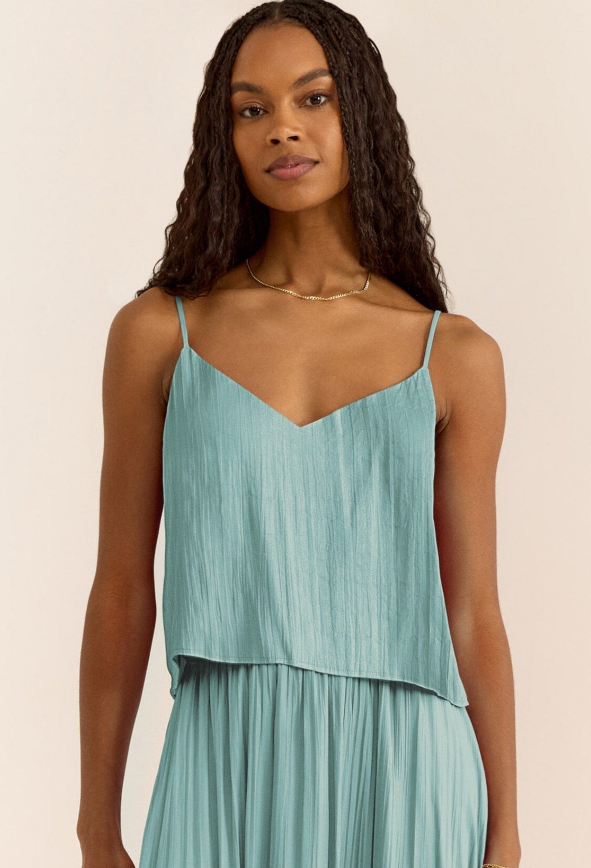 Fiore Crinkle Satin Tank in Sea Pine